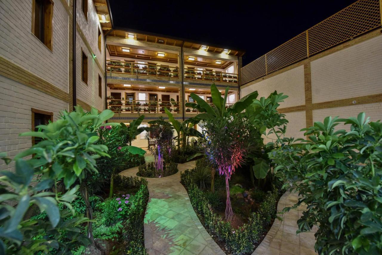 Eco Boutique Hotel Ташкент Екстериор снимка